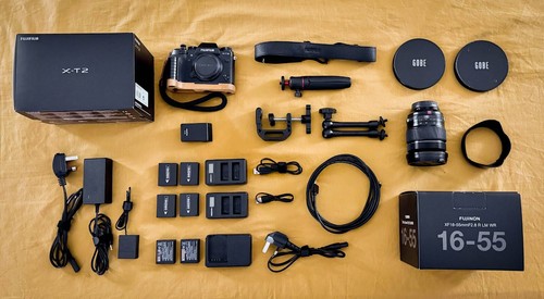 Fuji xt2 camera 55 - 16-55, f2.8