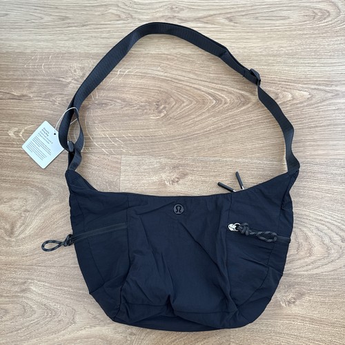 Lululemon slouchy sling - 6l,