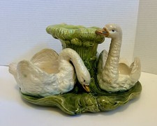Bretby Pottery English Majolica Stand Swans Greenery 1915-1920