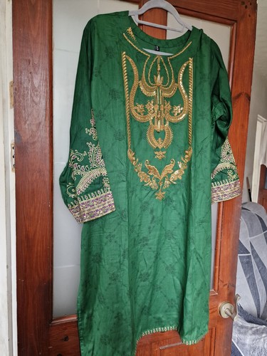 Women new stitched green - new,