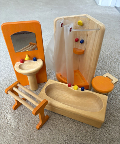Pintoy wooden dolls house - pintoy,