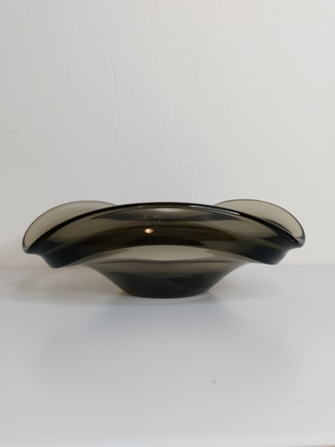 Smokey black glass ash tray - smokey,
