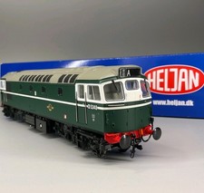 Boxed Heljan Class 27 Type 2 D5349 BR Green Diesel Loco + Lights OO Gauge 