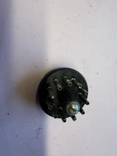 Leslie speaker pin - leslie,