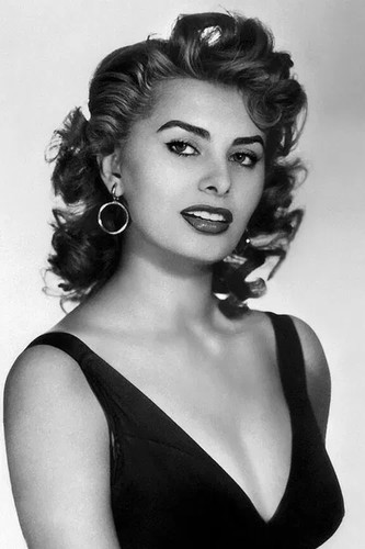 Sophia loren s classic - sophia,