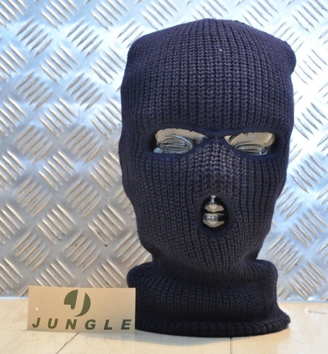 Three hole knitted - three,