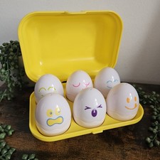 Vintage 1993 Tomy Egg Chick