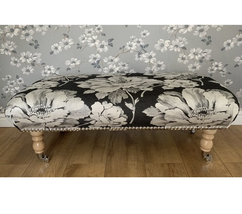 New footstool laura - new, in