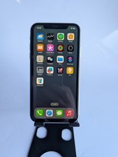 Apple iPhone XR - 64GB - White