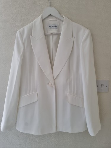 White blazer 18 - blazer,
