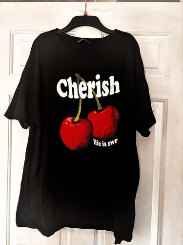 Yours clothing cherry top size - yours,