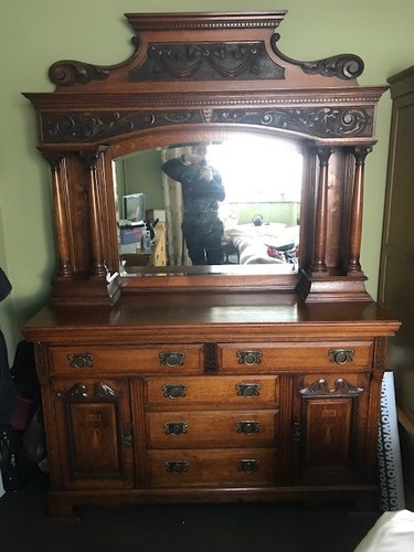 Large art nouveau carved oak - nouveau,