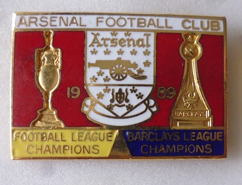 Arsenal football enamel pin - arsenal,