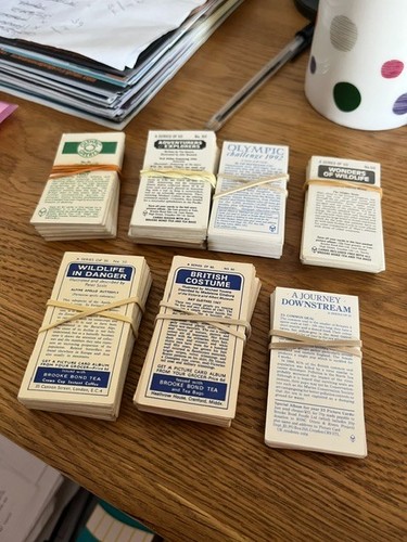 Vintage brooke bond - bond, tips