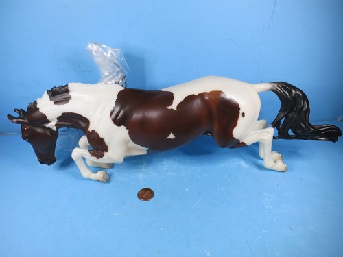 Breyer breyerfest 2025 hoopla - ,