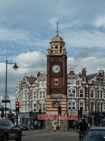 Photo clock tower crouch - photo,