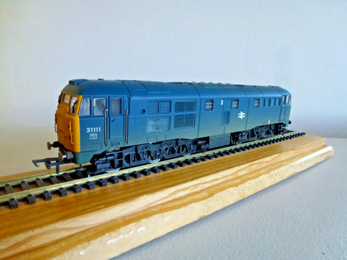 Hornby r2571 class - hornby, 31