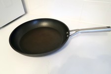 Ninja 30cm ZEROSTICK Stainless Steel Non-Stick Frying Pan - Fantastic Pan!