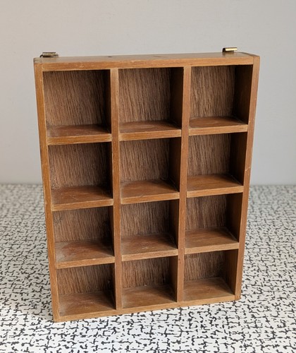 Vintage wooden curio - curio, 12