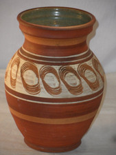 Godshill Pottery Vase Chris & Kate Charman New Forest Hampshire 1970s 19cms High