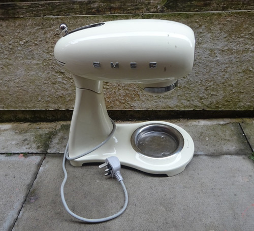Smeg stand mixer - smeg, cream