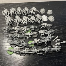 Tyranid Job Lot Army Bundle Hormagaunts and Genestealers Warhammer 40k