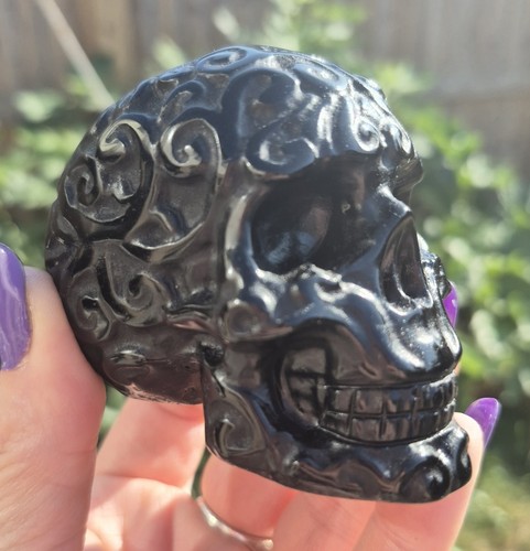 Obsidian patterned skull - patterned,