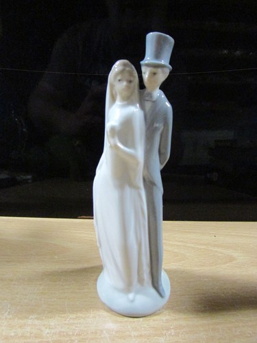Look superb mint condition - superb,