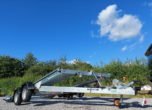 Car trailer transporter - trailer,