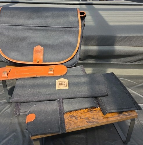 Fogg bumble bee - camera, bag