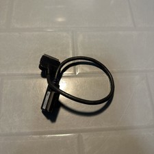 VW MUSIC MEDIA IN IPOD IPHONE LEAD CABLE ADAPTER MDI 000 051 446 L genuine