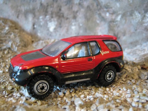 Realtoy isuzu vehicross - isuzu, red