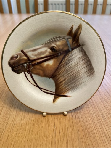 Liverpool road pottery horse - road,