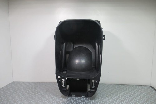 Under seat storage yamaha tmax - seat,