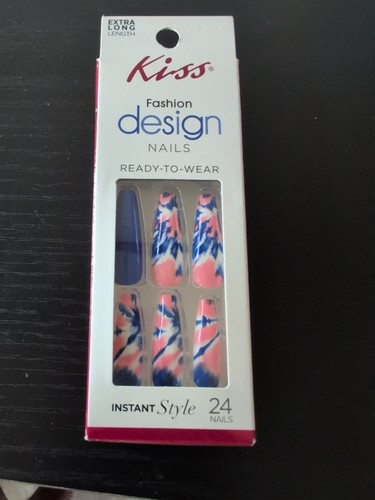 Kiss fashion design - design, nails