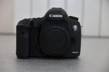 Canon EOS 5D Mark III 22.3MP