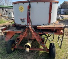 Bale Shredder / Chopper For Large Round Bales Of Hay / Haylage / Silage / Straw