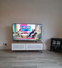 Elegant TV Stand Storage Cabinet Media Unit w/ Wood Legs 2 Cupboards 2 Shelves