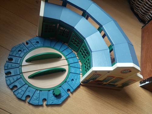 Thomas wooden tidmouth sheds - wooden,