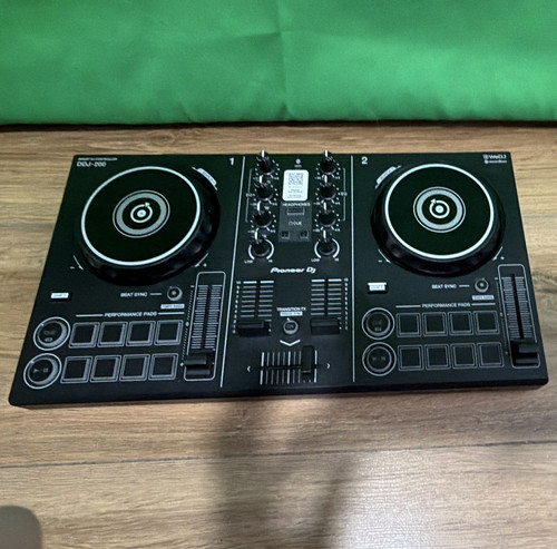Pioneer ddj 200 - pioneer, dj