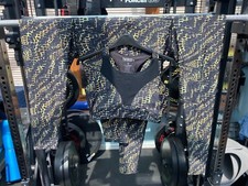 Tikiboo Set Leggings Bra Capri Golden Croc Extra Large XL