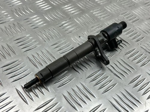 Jaguar x250 fuel injector - jaguar,