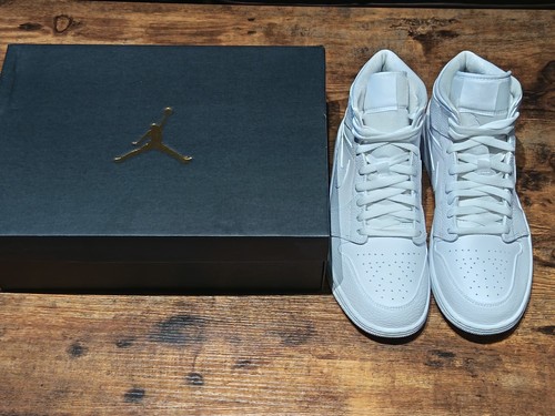 Air jordan triple white uk - 1,