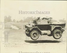 1943 Press Photo Lynx armored