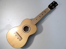 Ukulele, Blue Moon
