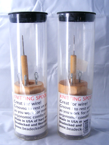 And peg knitting spools - 3,