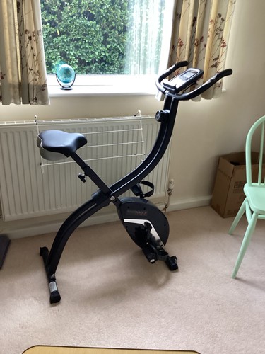 Roger black folding exercise - roger,
