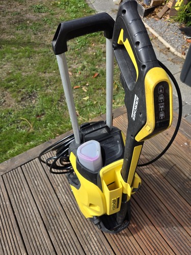 Karcher pressure washer - k4,