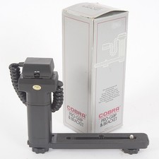 COBRA FLASH PRO-GRIP& BRACKET