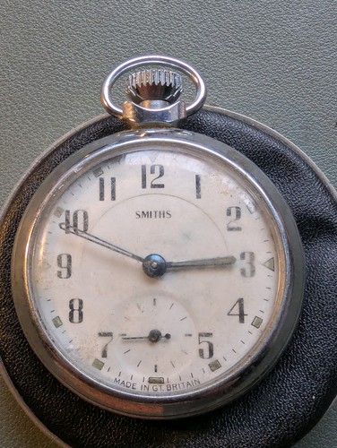 Vintage 1973 smiths pocket - vintage,